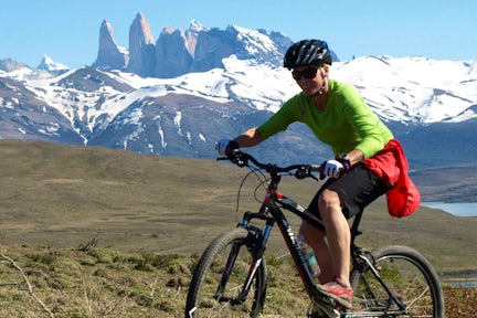 Biking the Cañadón Macho, Torres del Paine, Patagonia, Chile